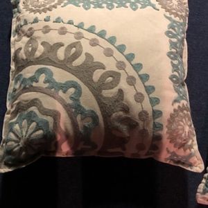 Decorative pillows